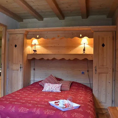 Apartment Cosy 4 Pieces Avec Linge Inclus, Pour 6 Personnes A Meribel, Proche Des Remontees Mecaniques - Fr-1-180-621 *