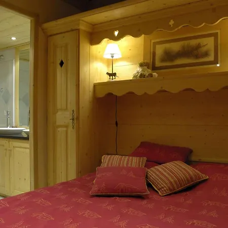 Apartment Cosy 4 Pieces Avec Linge Inclus, Pour 6 Personnes A Meribel, Proche Des Remontees Mecaniques - Fr-1-180-621 Les Allues